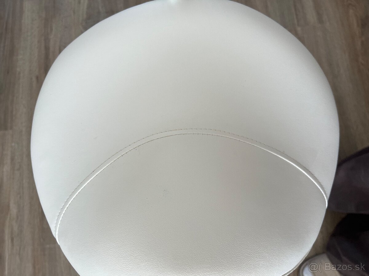 Kozmetická stolička - 3