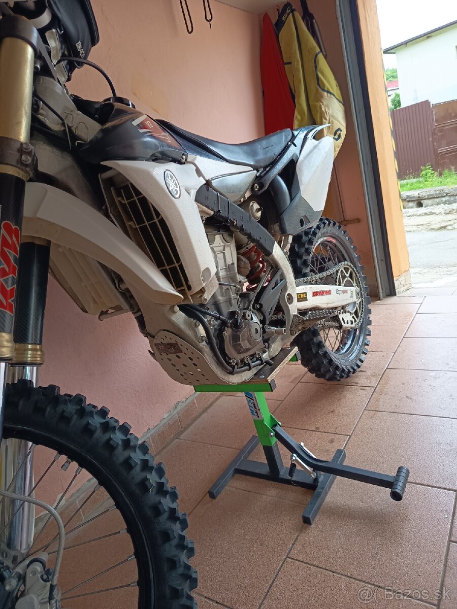 Yamaha Yzf 450 - 3