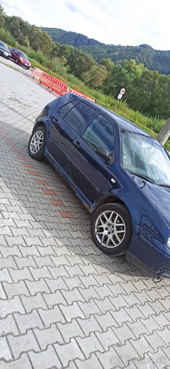 Golf 4 - 3