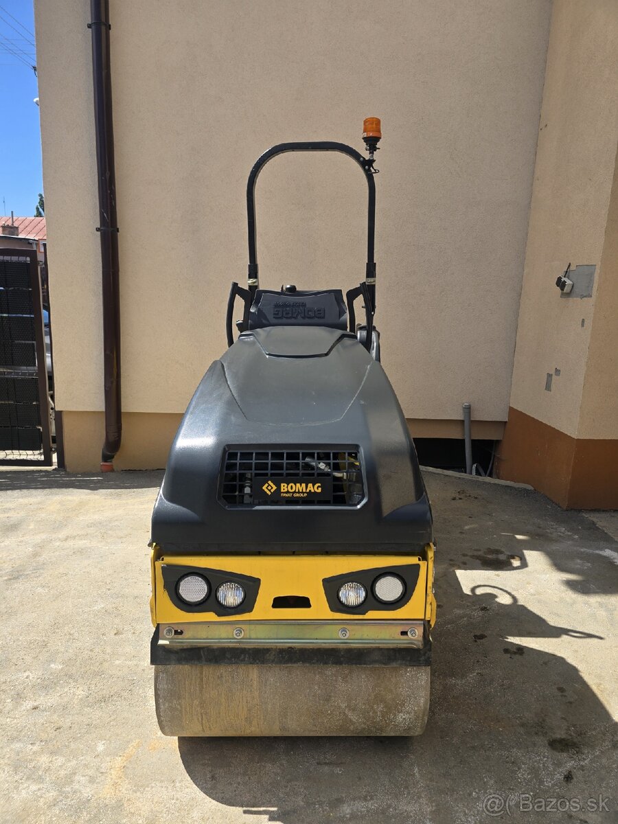 Tandemový vibračný valec Bomag BW 80 AD-5 BomagBW 80 AD- - 3