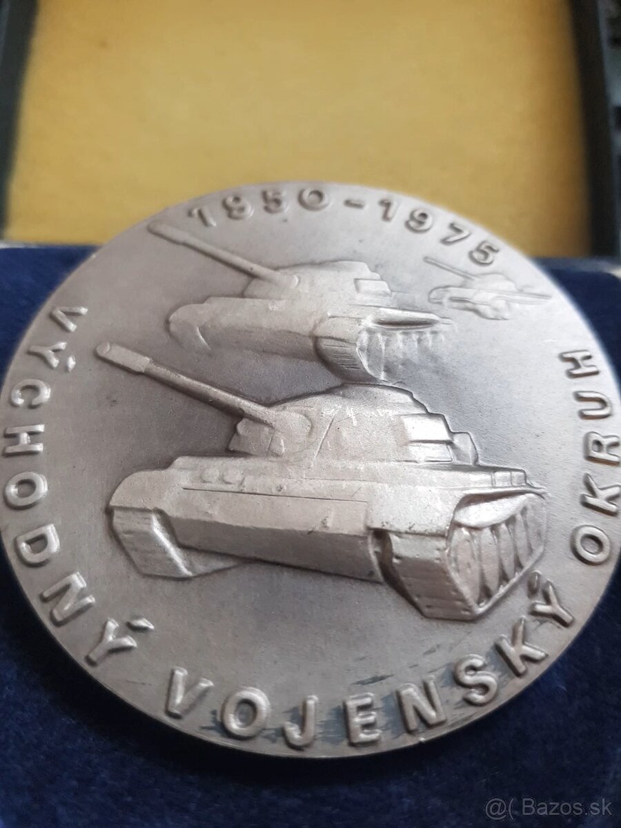 Medaila Východný vojenský okruh - 3