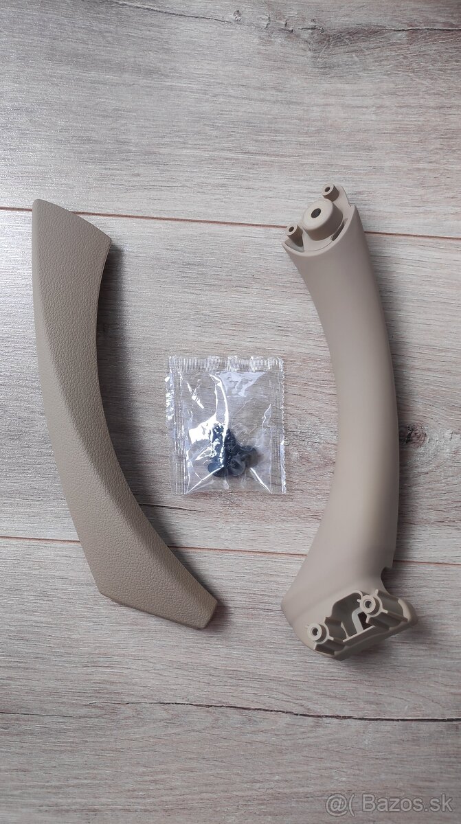 BMW E90 E91 E92 E93 - nove cierne / bezove madlo dveri - 3