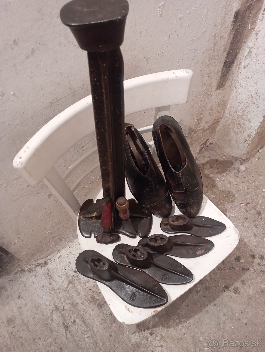 Starožitné obuvnícke kopyto sada+ topánky - 3