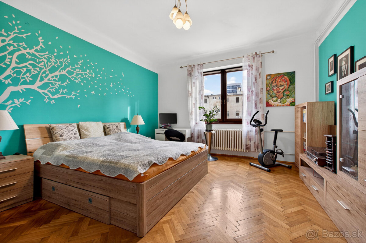 Predaj 3-izbový staromestský byt 91m2 Špitálska ul., výťah, - 3