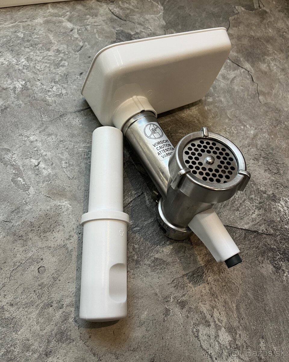 Mlynček Bosch mum 2-4 na kuchynský robot - 3