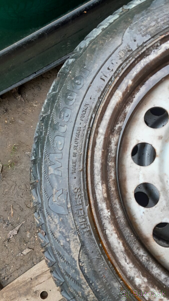 R14 4x100 2 sady plechy + pneu - 3