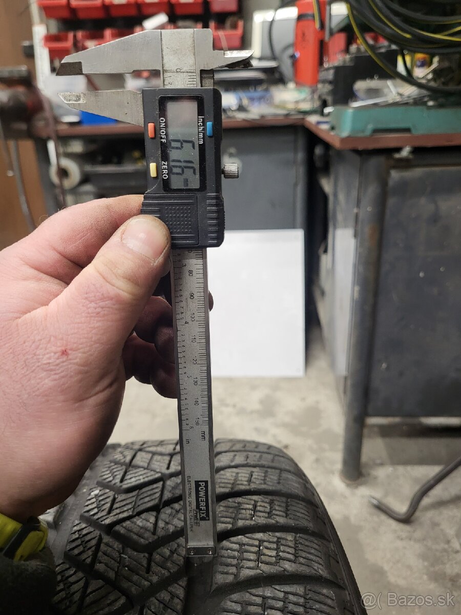 Pirelli SCORPION WINTER - 3