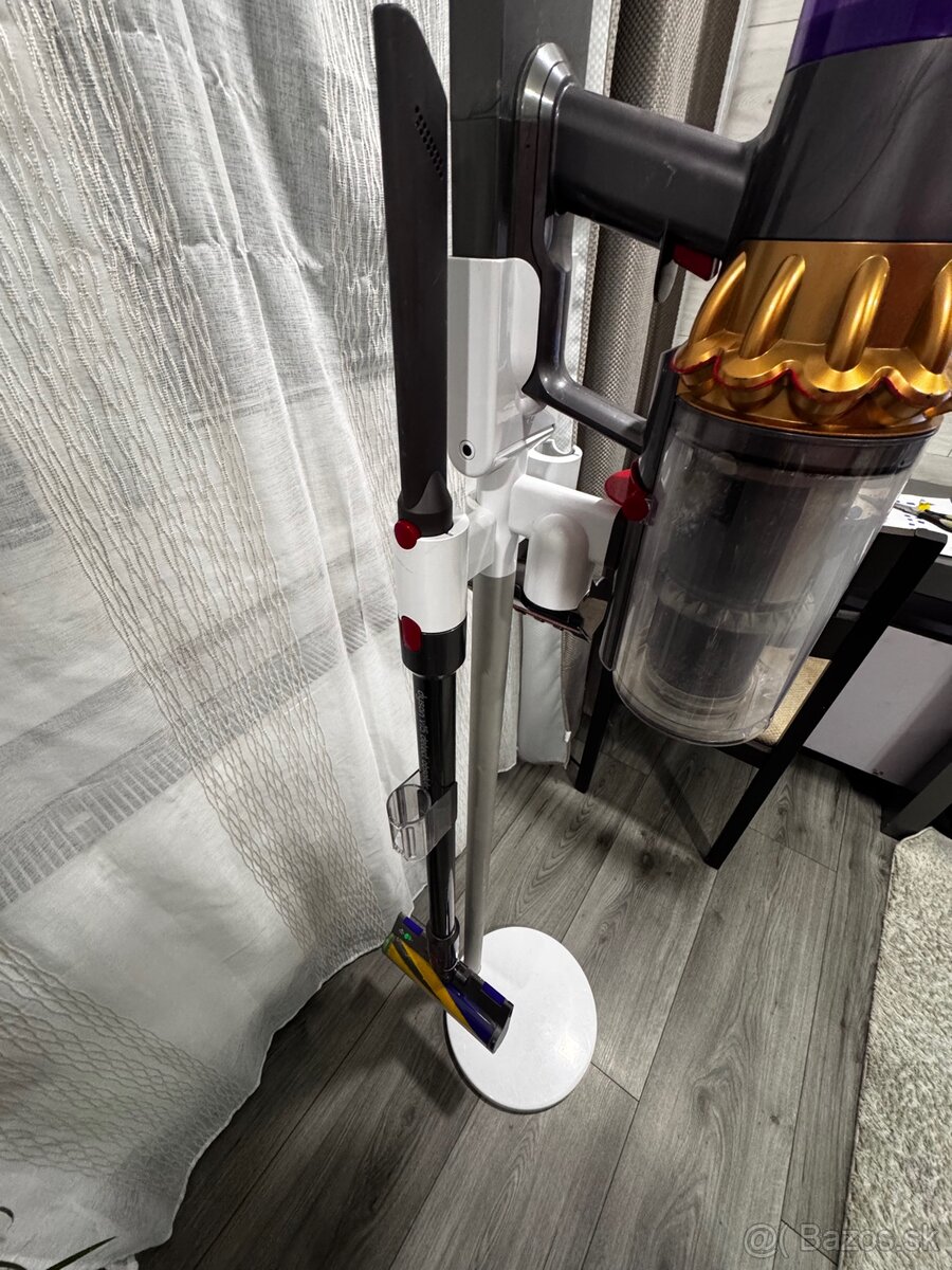 Dyson V15 Detect Absolute - 3