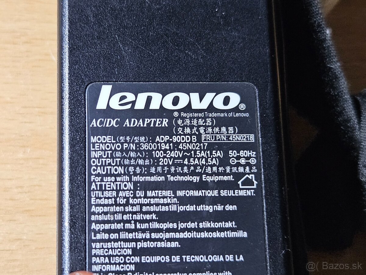 Rôzne nabíjačky na notebooky - 3