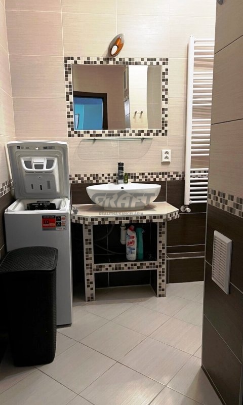 Na prenájom 3-izb. byt ul. Nám. Hraničiarov - Petržalka - 3