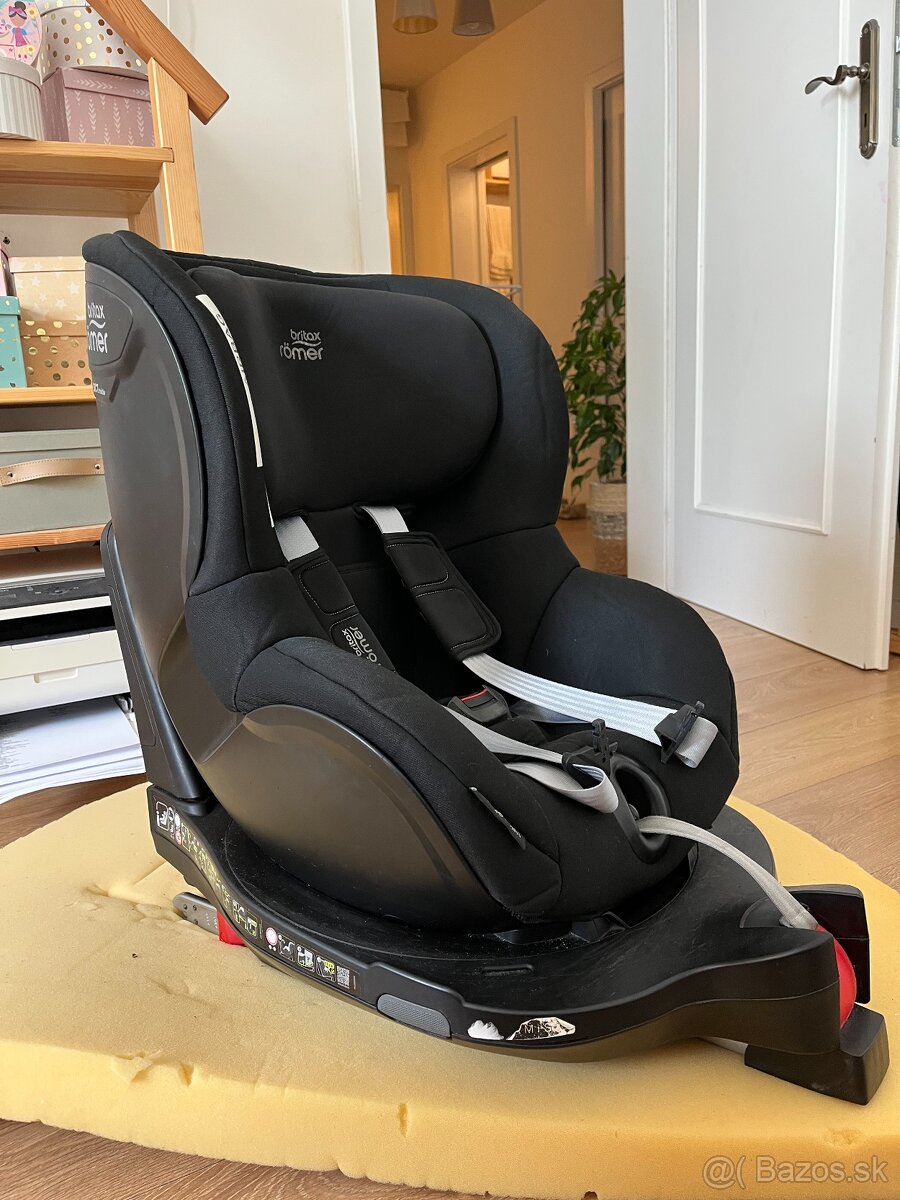 Autosedačka BRITAX RÖMER - Dualfix M i-Size - 3