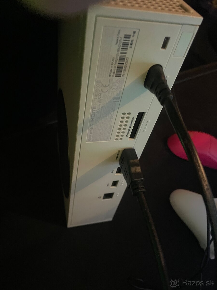 xbox series s 512gb s ovladacom - 3