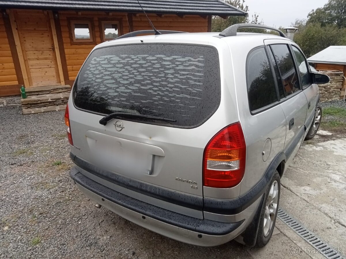 Rozpredam Opel Zafira 1.8 na ND - 3