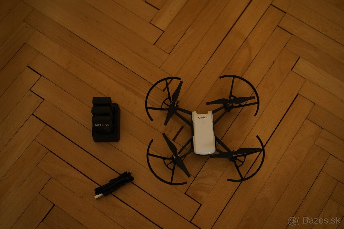 Dron DJI Tello - 3