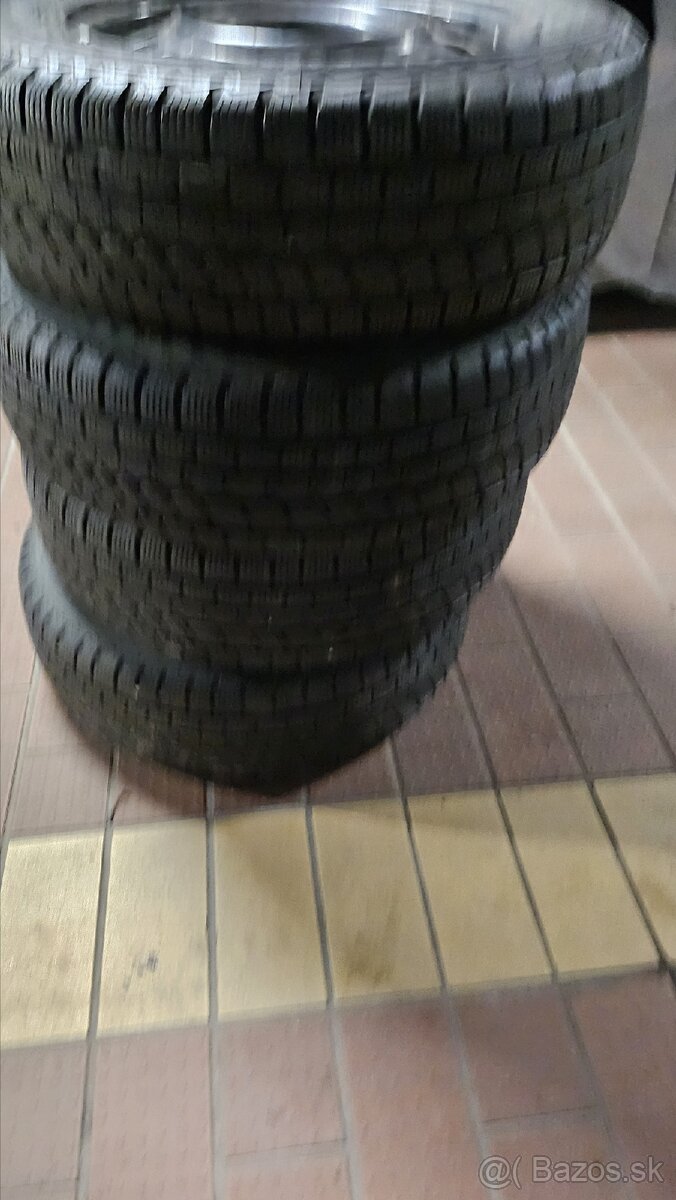 Predám zimnú sadu 5x114, 3 r16 - 3