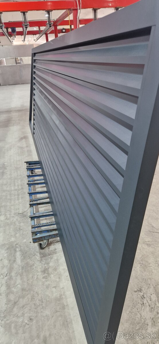 Posuvná hliníková brána - 3