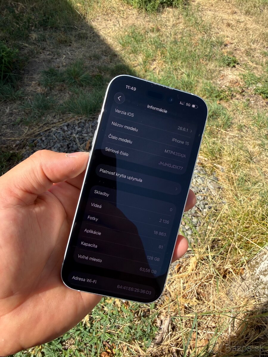 Apple iPhone 15 128GB - 3