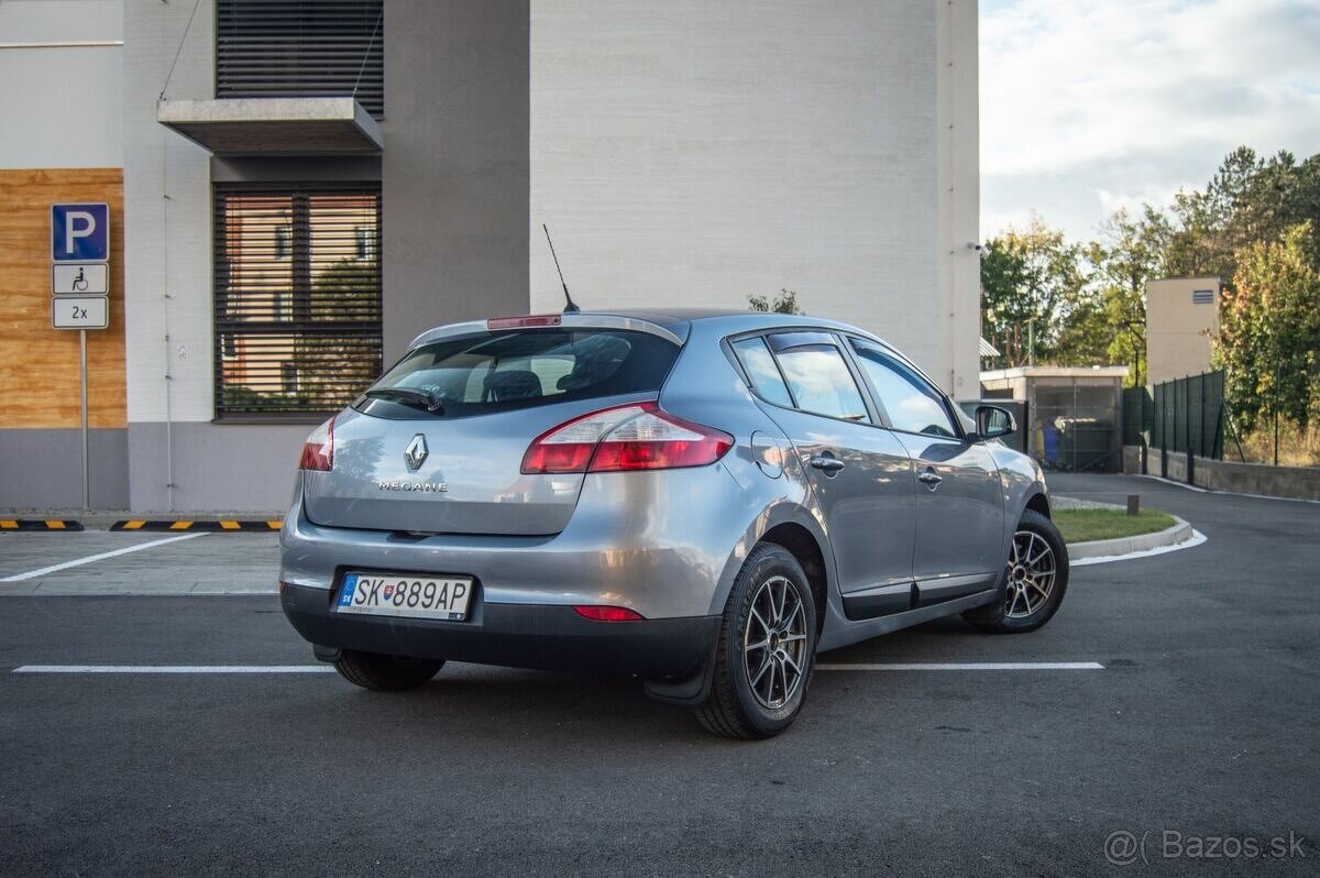 Renault Megane 1.6 74kw - 3