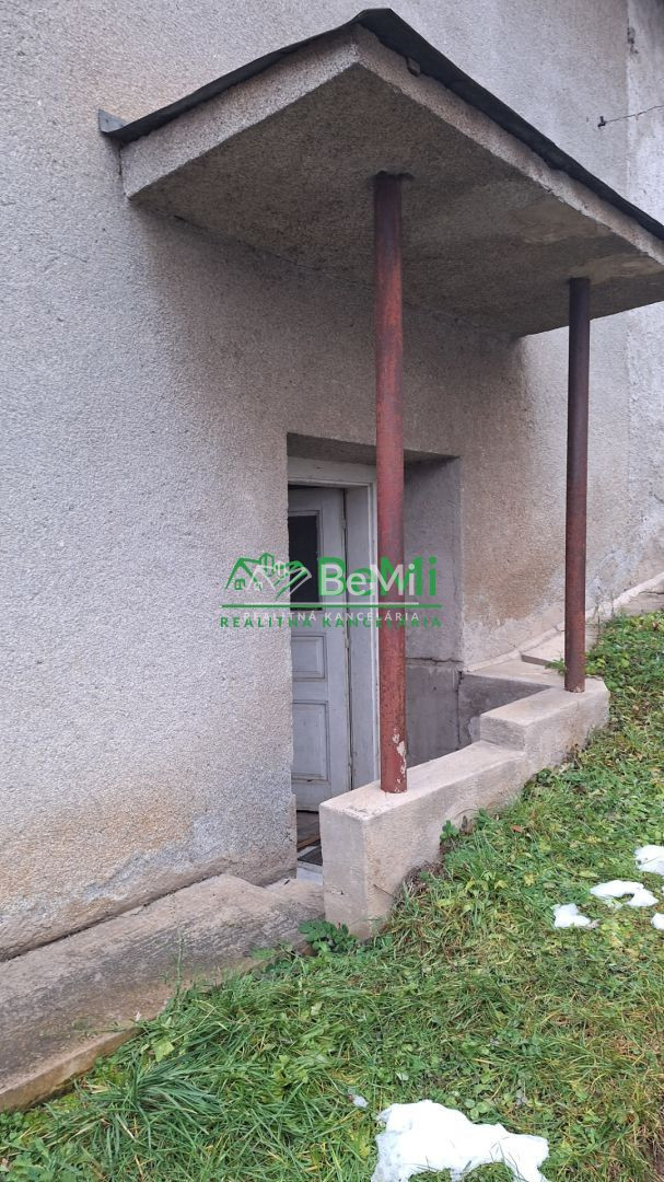 Rodinný dom v obci Roštár - NA PREDAJ - 3