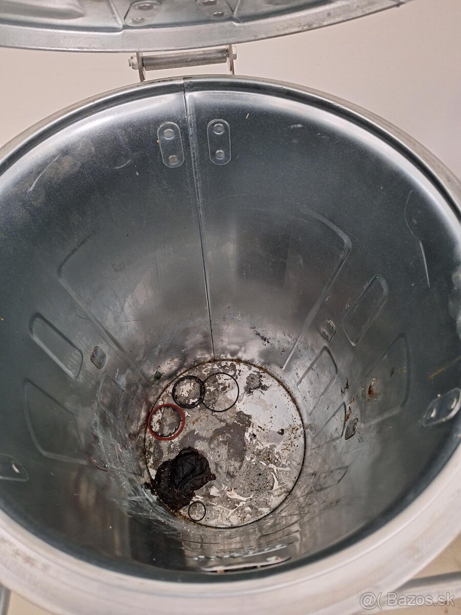 Plechove odpadove nadoby - 3