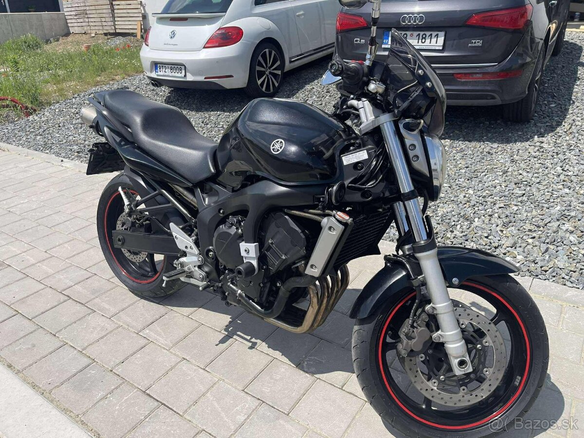 Yamaha FZ6 - 3