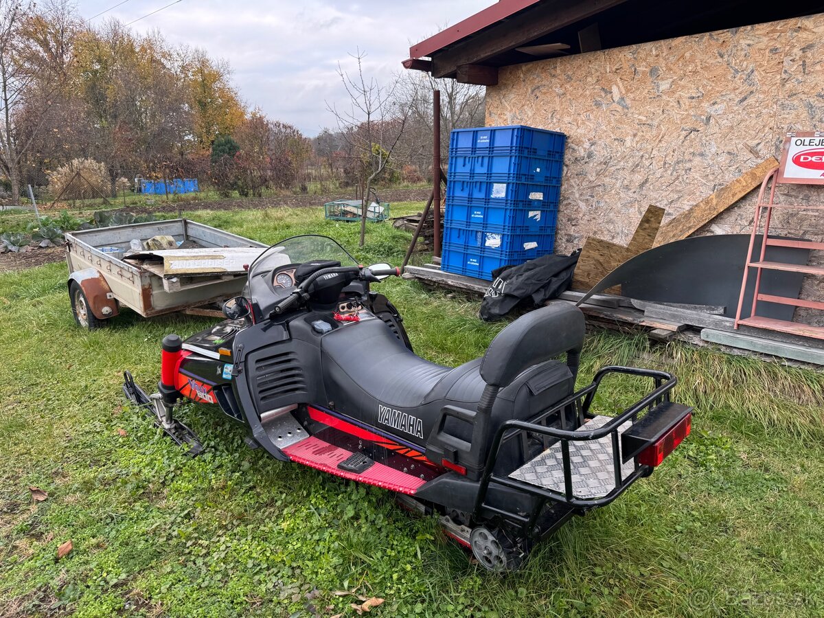Snežný skúter Yamaha Vmax 600 - 3