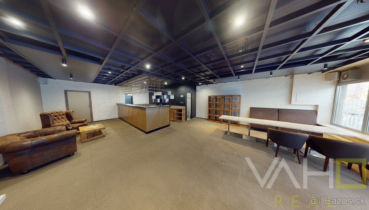 🏙️ Na predaj obchodný priestor v úplnom centre Senca - 3