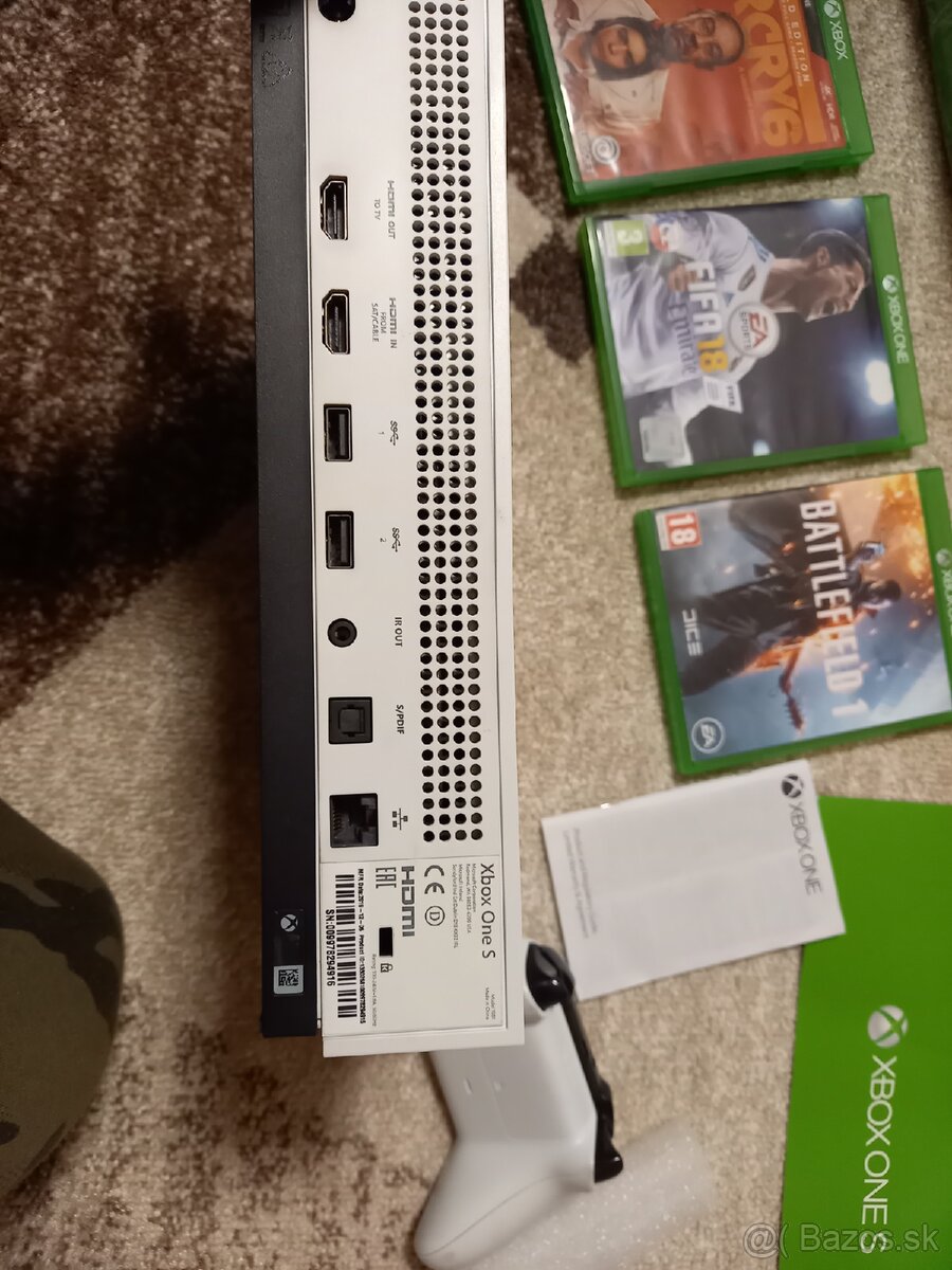 XBOX One S 1TB - 3