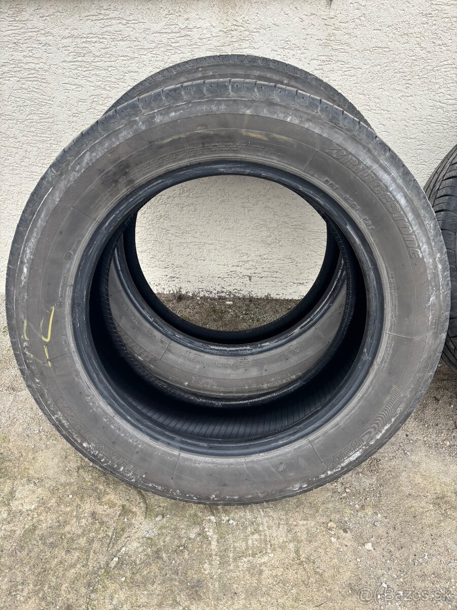 KUMHO 215/60 R17 - 3