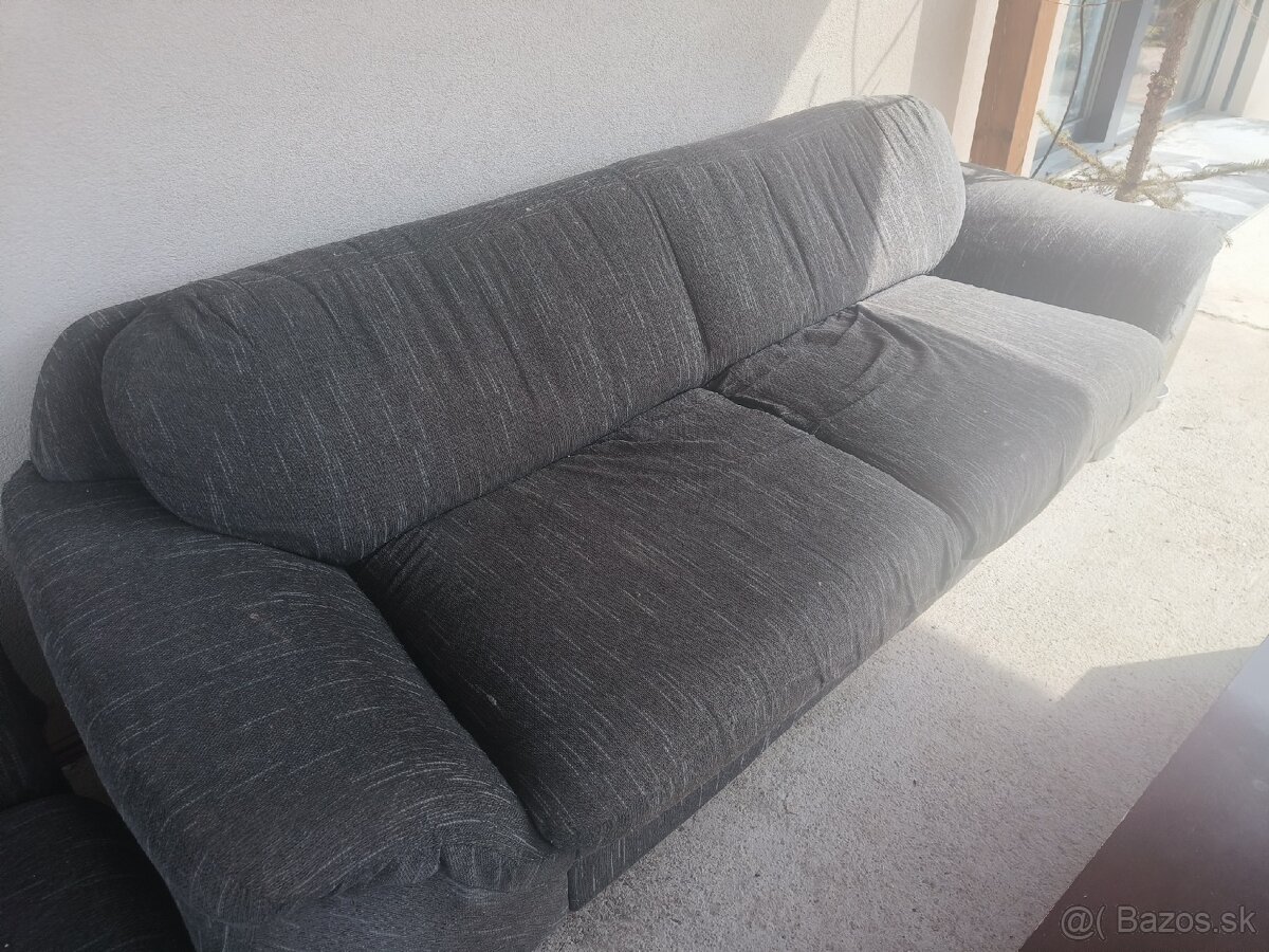 Darujem 2 pohovky - 3