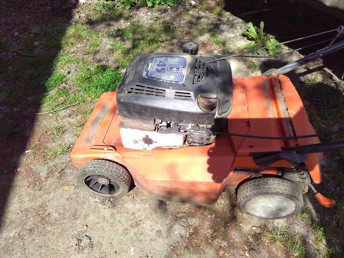 Rozpredám kosačku podieloch - 3