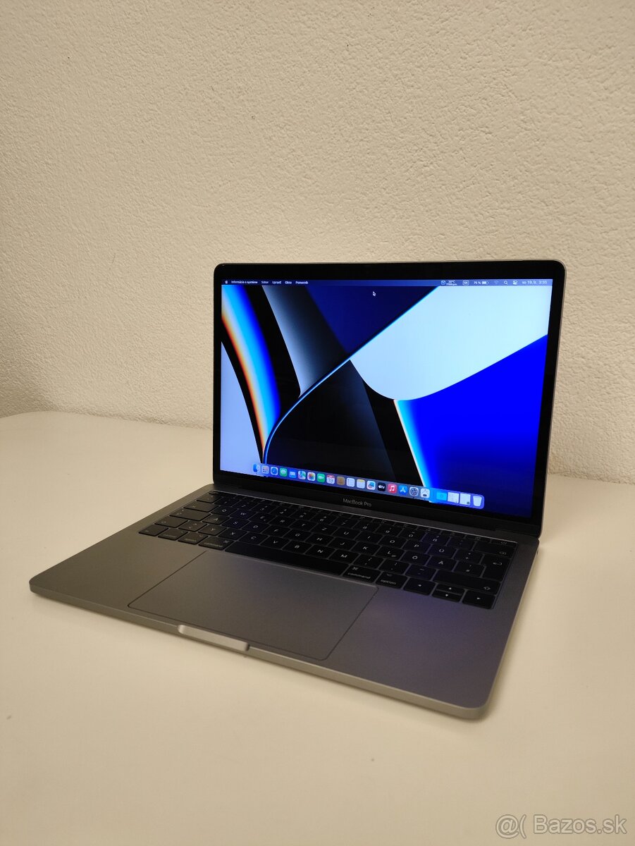Apple MacBook Pro 13 (2017 A1708) | Intel Core i5 2.3 GHz • - 3