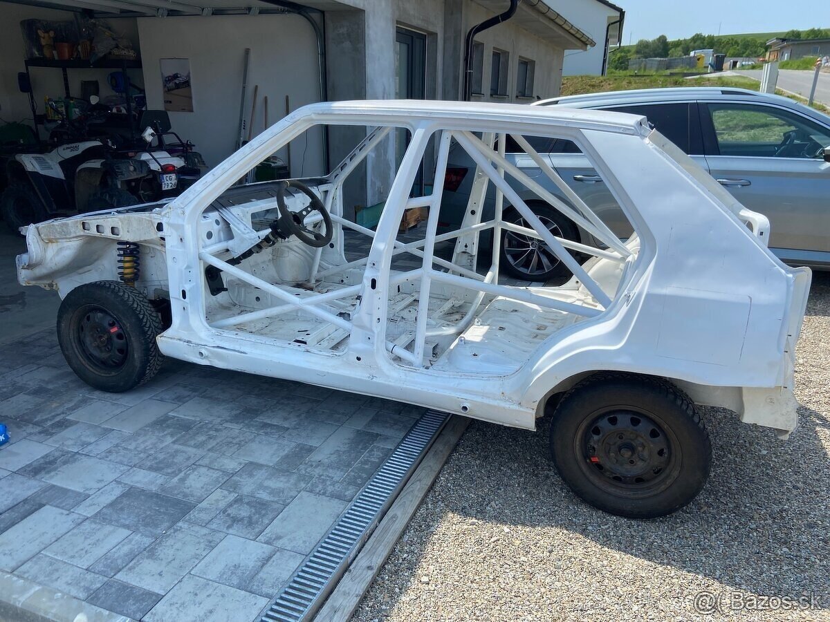 Felicia rally - Škoda motorsport karoserie - 3