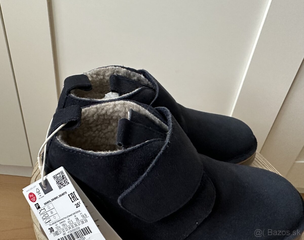 Semišové zateplené topánky ZARA, veľ 30 - 3