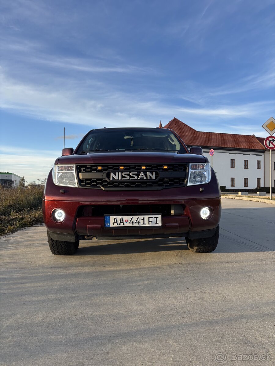 Nissan Pathfinder - 3