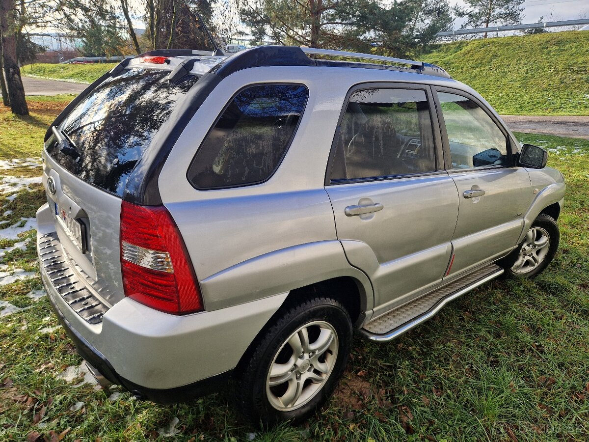 Kia sportage 2i+lpg 104kw 4x4 r.v.2007 - 3