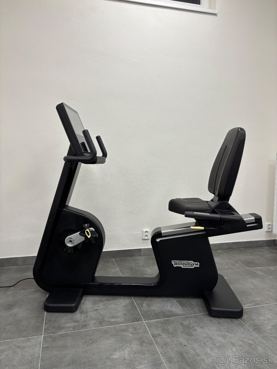Technogym Artis unity 3 LIVE - kolo s opeřkou - 3