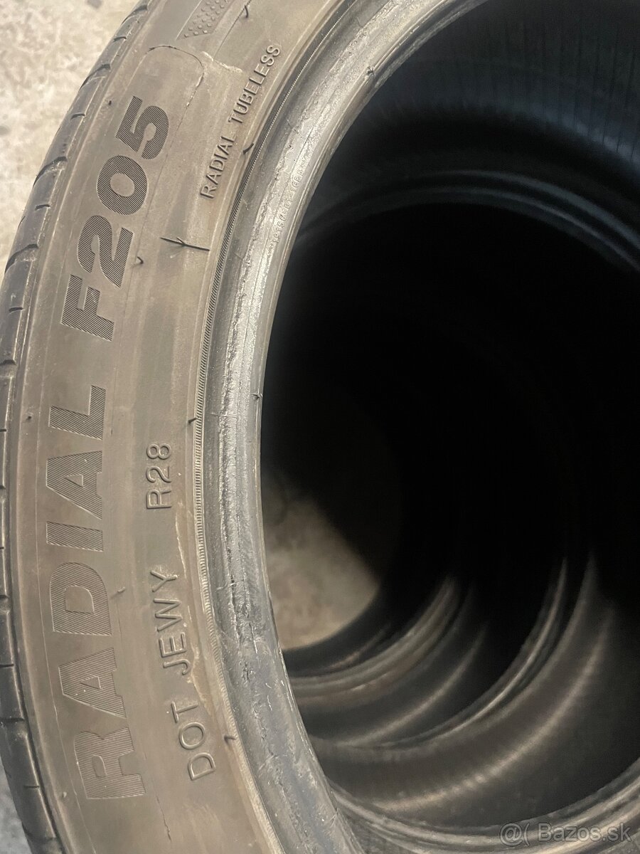 Pneumatiky 235/40ZR19 96Y - 3