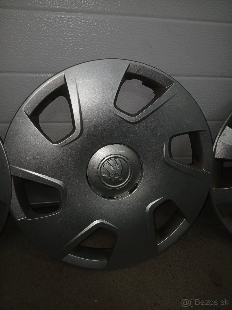 Puklice Škoda R15 - DAKARA - 3