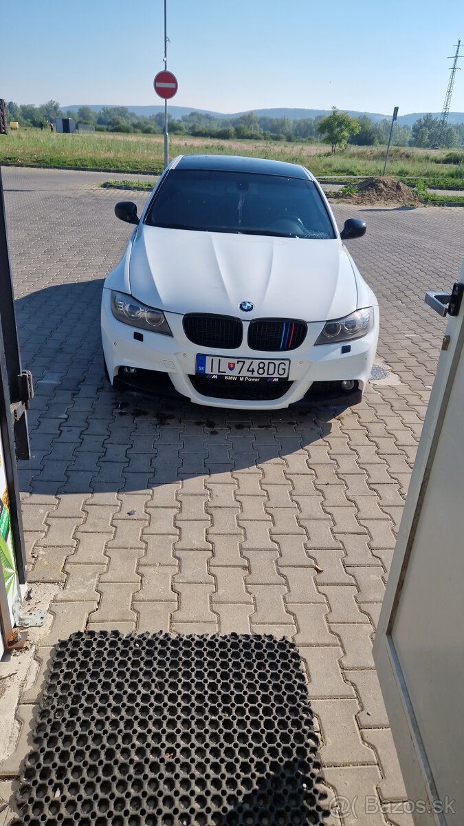 BMW rad 3 Sedan (E90) 320d LCI M-Packet - 3