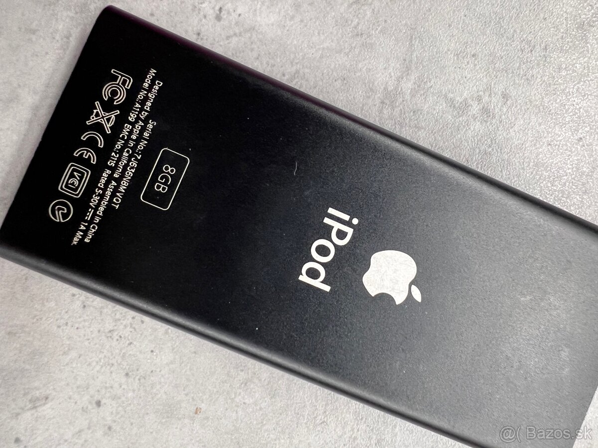 iPod Nano 8GB JBL On Stage 2 - 3