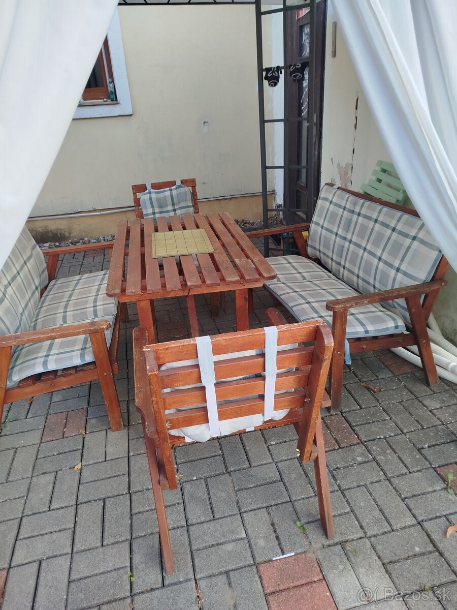 Predám používaný záhradný. drevený nábytok - 3