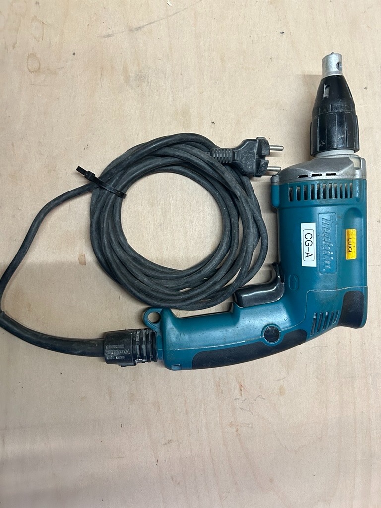 Elektrický sadrokartónový skrutkovač MAKITA - 3