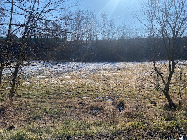 Slnečné, rovinaté stavebné pozemky s dostupnými IS v Očovej - 3