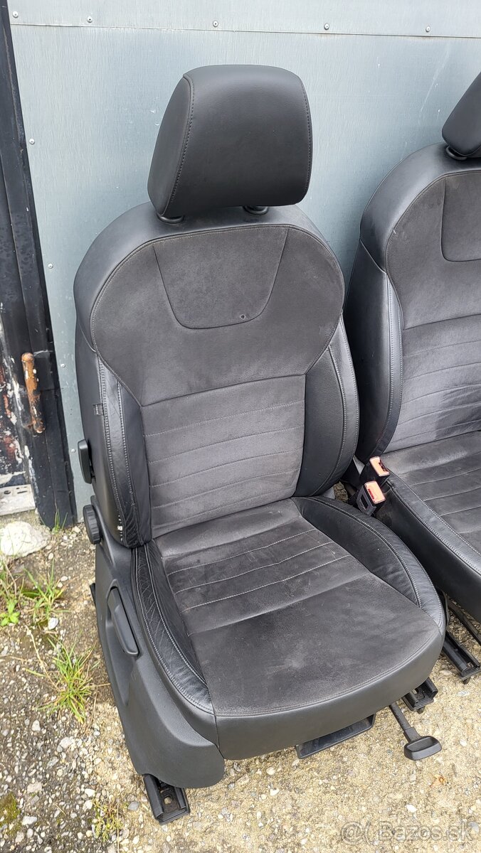 Škoda Octavia 3 kožené sedadlá - 3