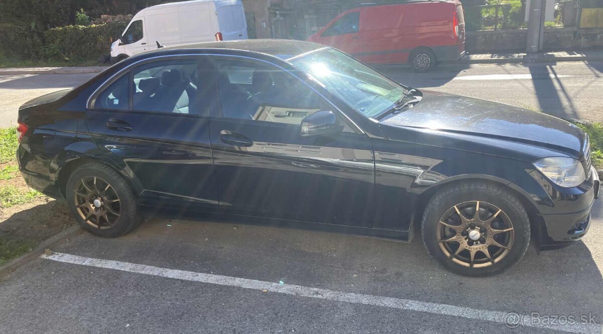 Predám Mercedes c 200 kompressor - 3