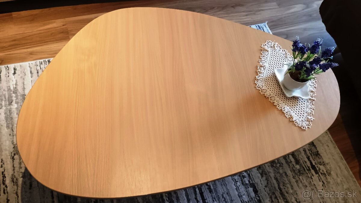 Konferenčný stolík - 3