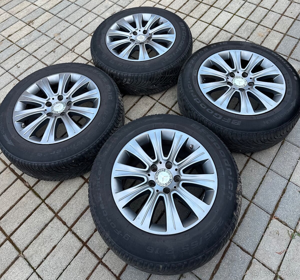 Elektrony Mercedes - 3