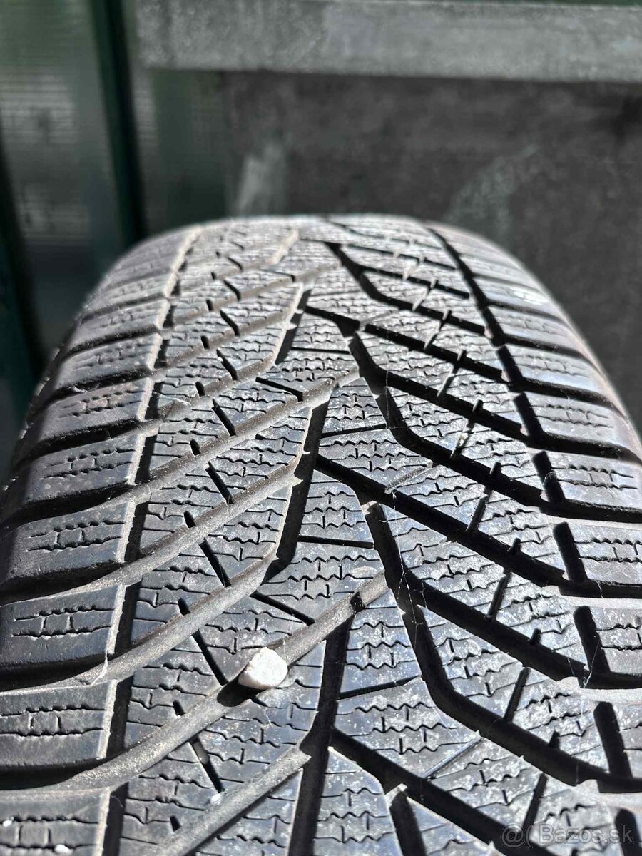 Pirelli Sottozero 3 R18 - 3