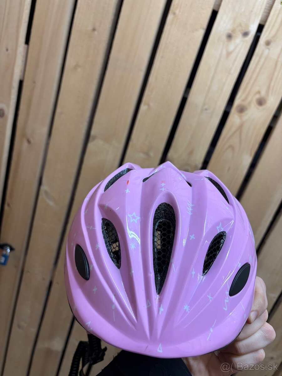 Dievcenska detska prilba - 3